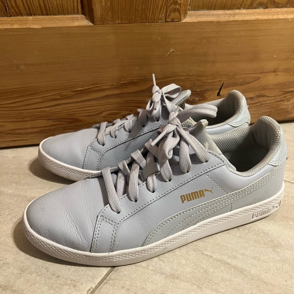 Baby Blue Puma Soft Foam Sneakers- gently loved